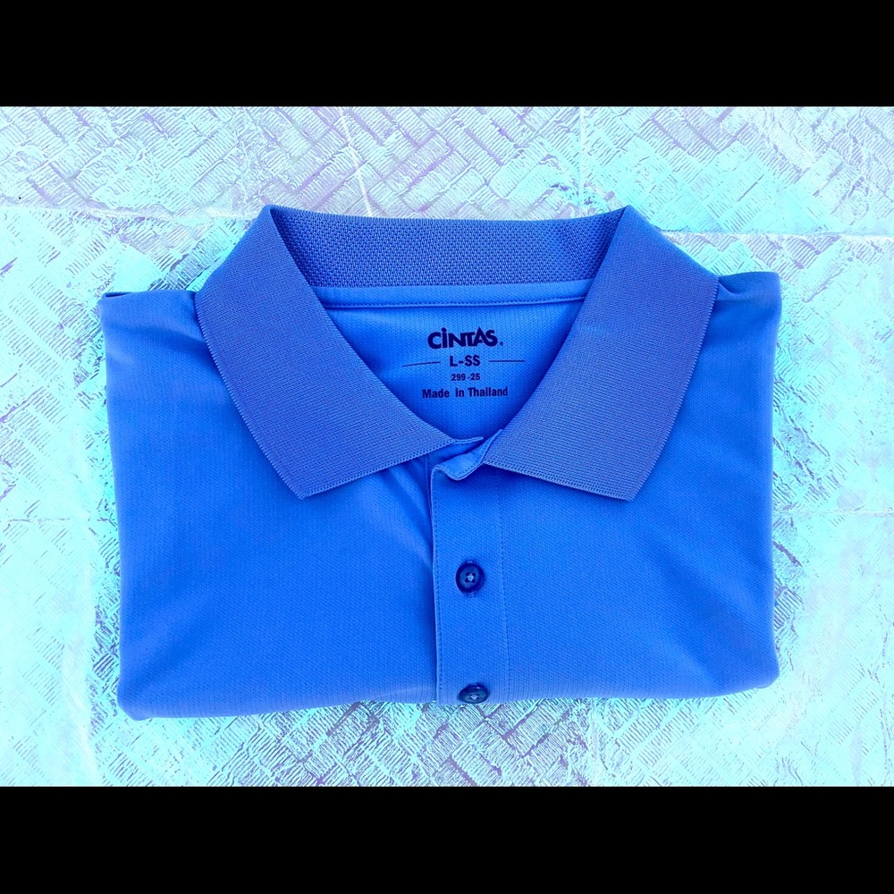 CINTAS MENS LIGHT BLUE SHORT SLEEVE POLO SHIRT SIZE L BUTTONS LONGER IN THE BACK